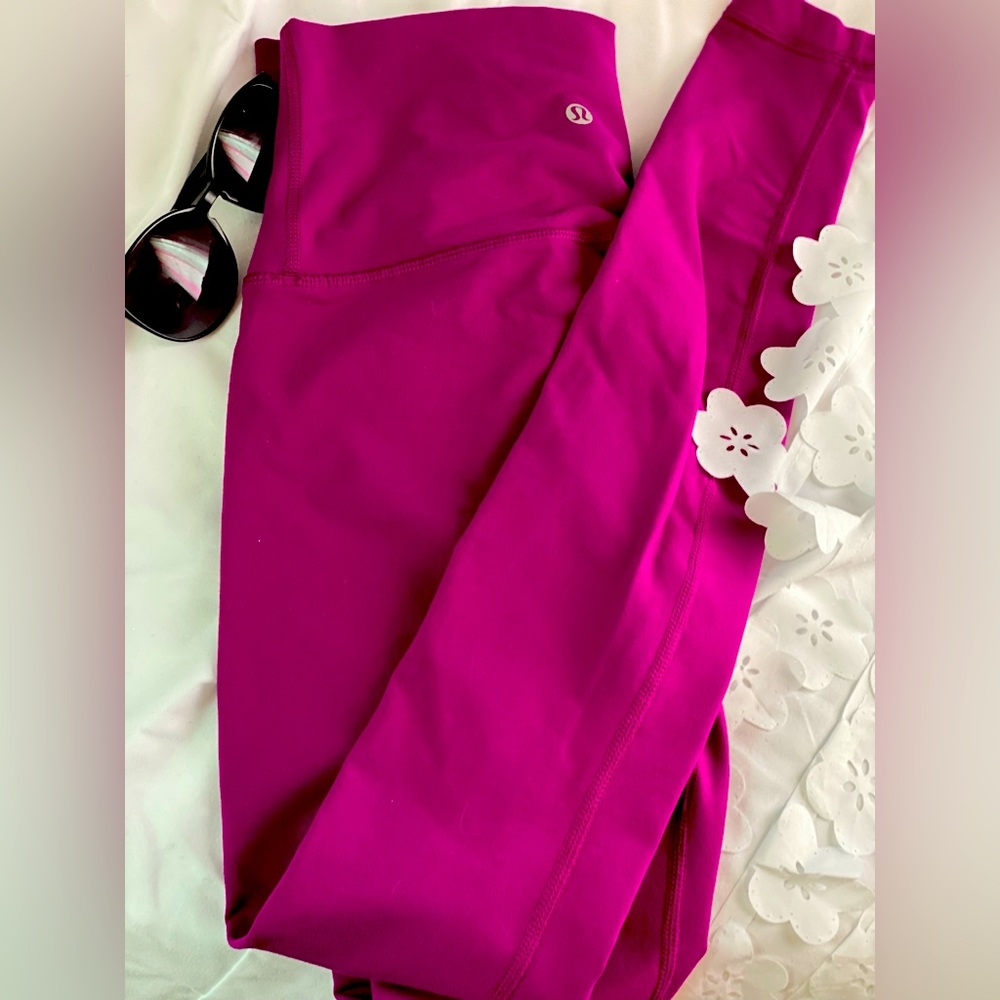 Lululemon leggins